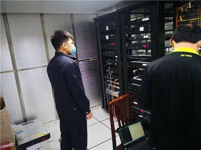 云浮:冯某、陈某发布谣言信息,结果……